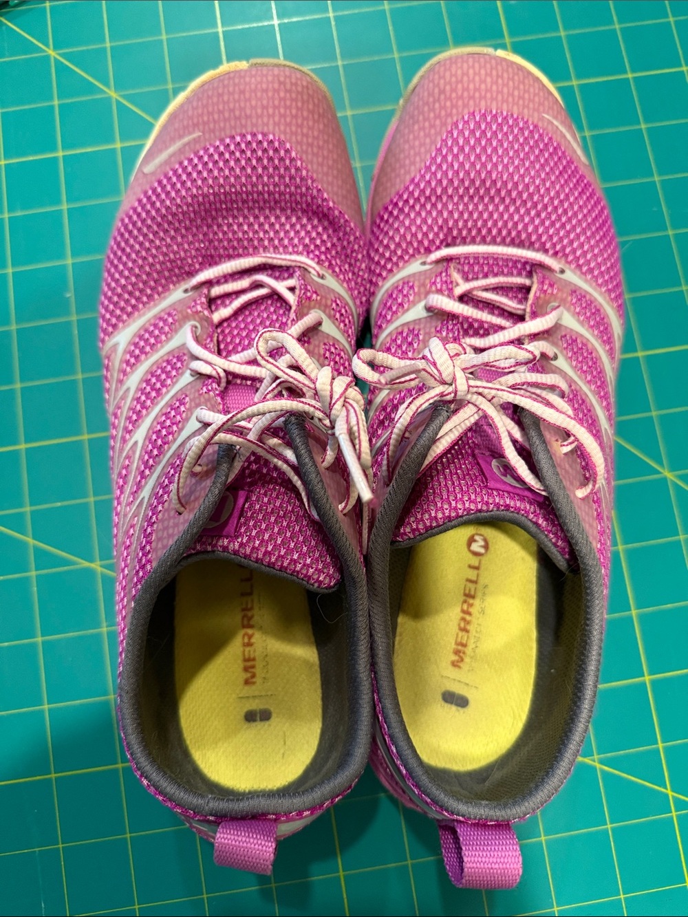 Merrell Barefoot Women's Pink Mesh Athletic Sneakers - Picture 2 of 6